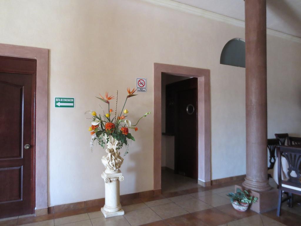 Casa Celia Hotel Restaurante Берналь Экстерьер фото